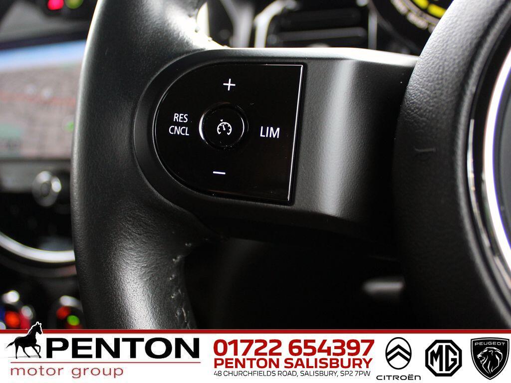 Used MINI Electric Hatch 2022 for sale - 76765135: Photo 15