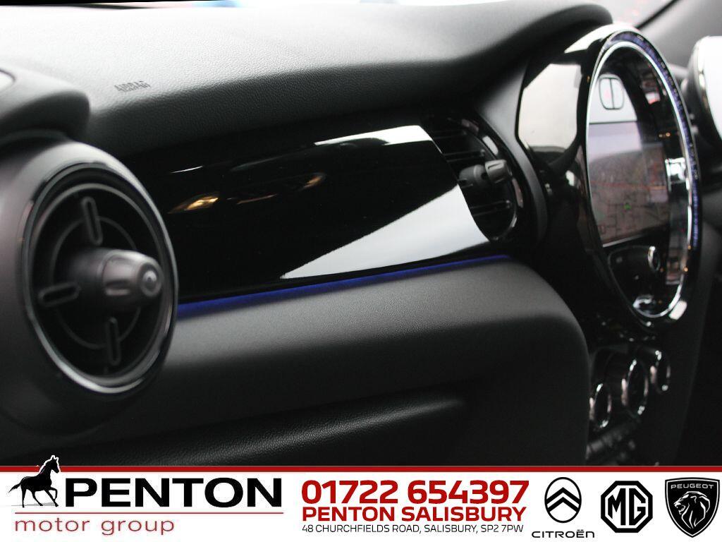 Used MINI Electric Hatch 2022 for sale - 76765135: Photo 27