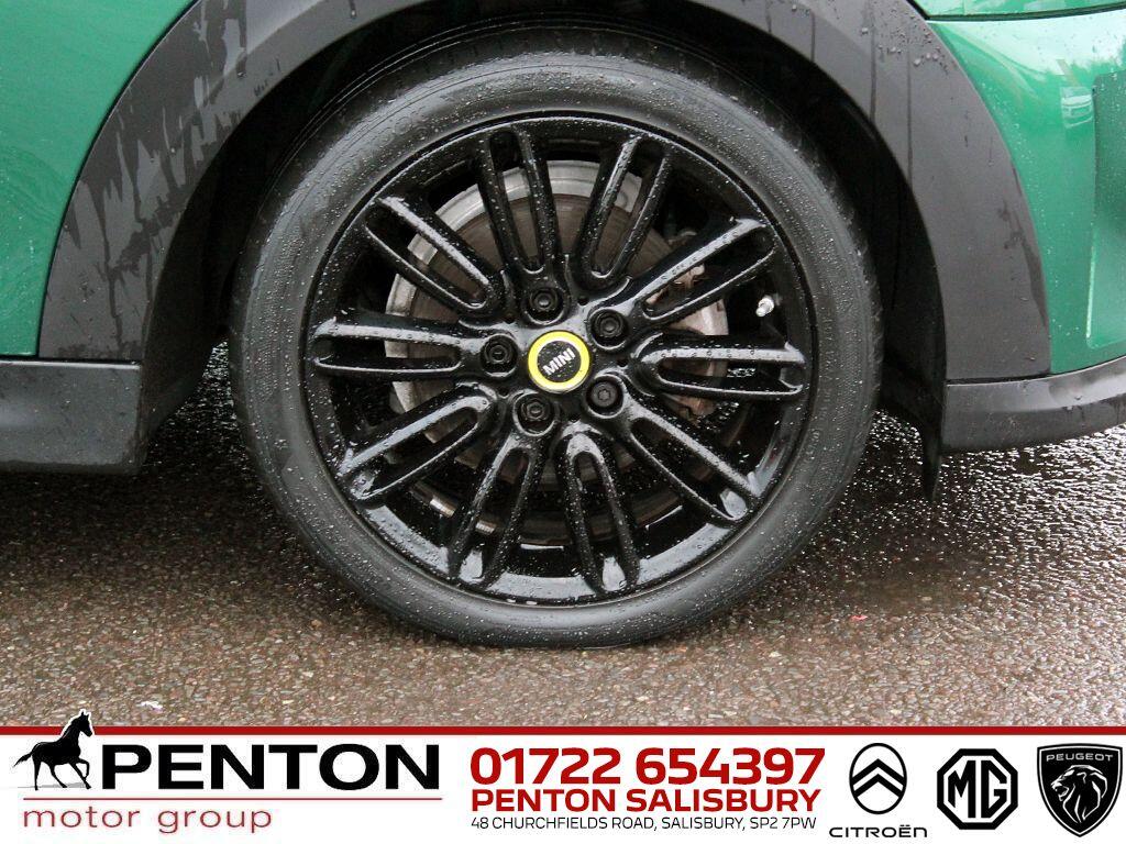 Used MINI Electric Hatch 2022 for sale - 76765135: Photo 7