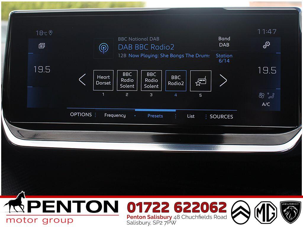 Used Peugeot 2008 2020 for sale - 76522108: Photo 15
