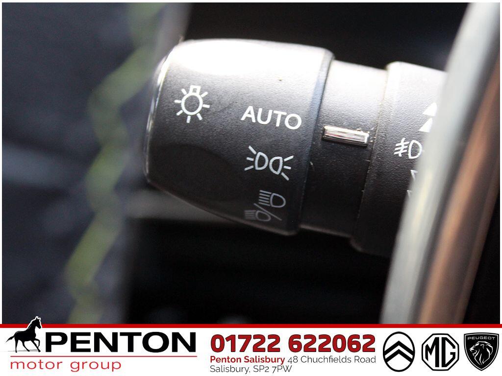 Used Peugeot 2008 2020 for sale - 76522108: Photo 21