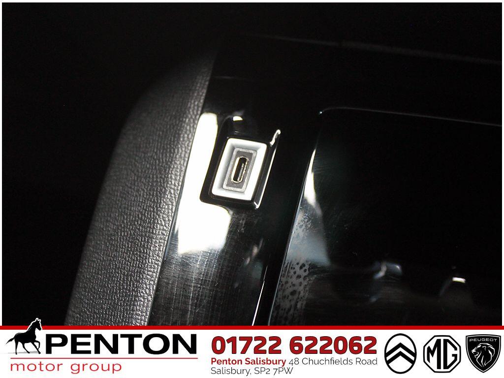 Used Peugeot 2008 2020 for sale - 76522108: Photo 31