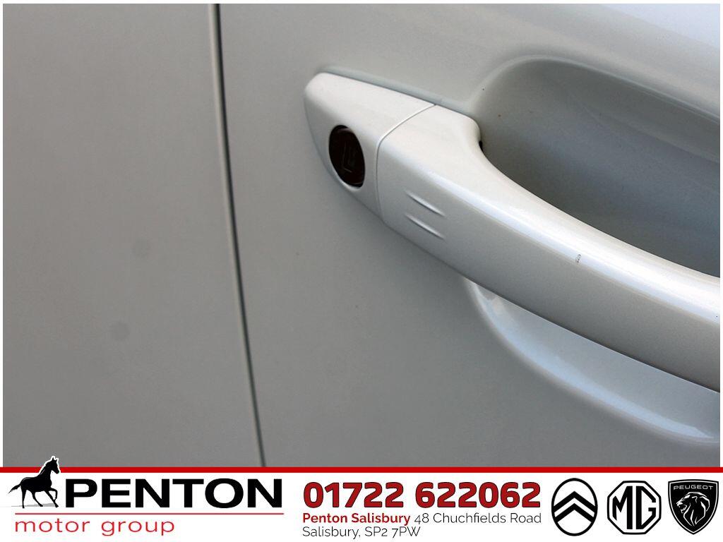 Used Peugeot 2008 2020 for sale - 76522108: Photo 37