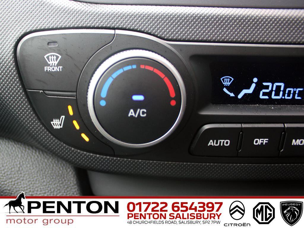 Used Hyundai i10 2018 for sale - 76326222: Photo 11