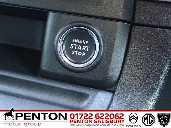 Used Peugeot Traveller 2021 for sale - 73944782: Photo 18