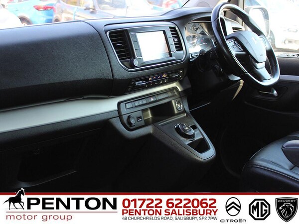 Used Peugeot Traveller 2021 for sale - 73944782: Photo 30