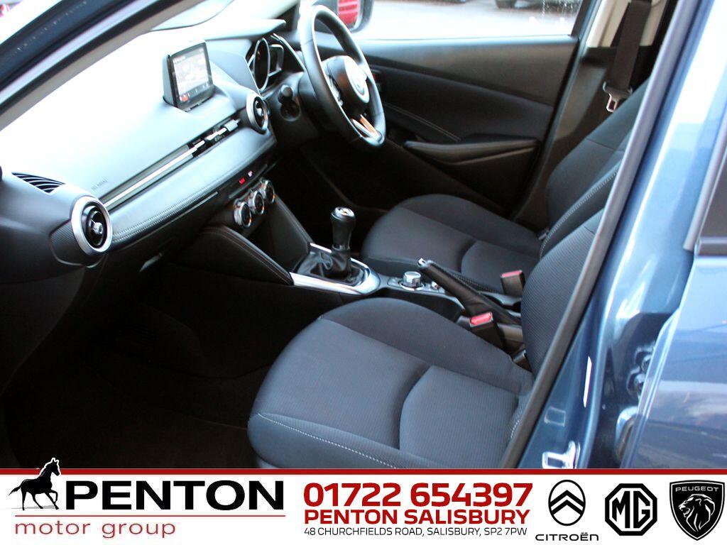 Used Mazda Mazda2 2022 for sale - 76801665: Photo 2