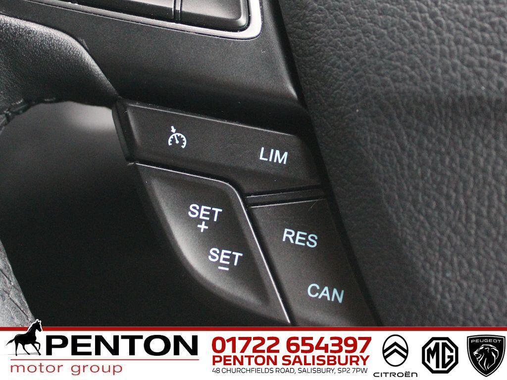 Used Ford Focus 2017 for sale - 77144305: Photo 11