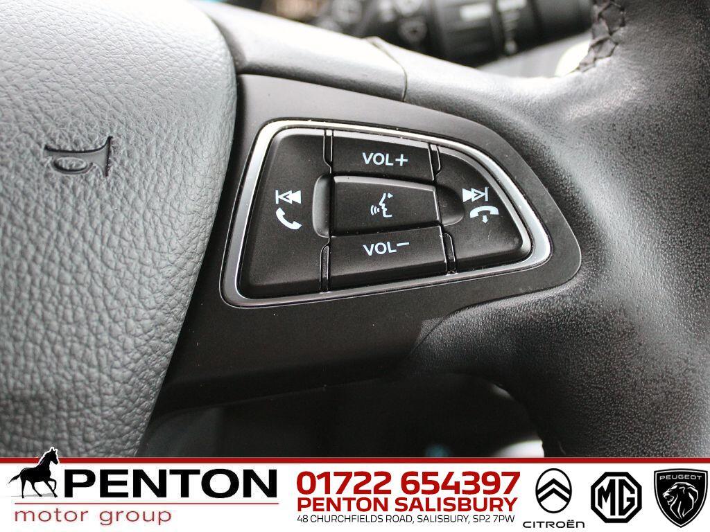 Used Ford Focus 2017 for sale - 77144305: Photo 12