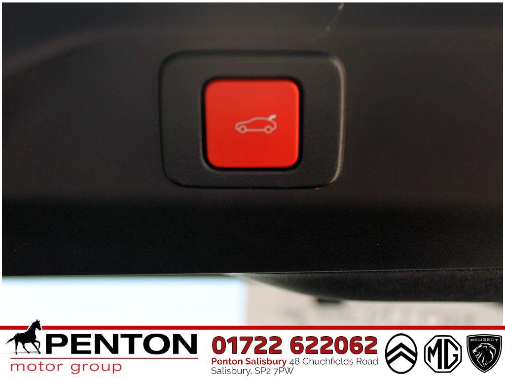 Used Peugeot 3008 2024 for sale - 76994461: Photo 14
