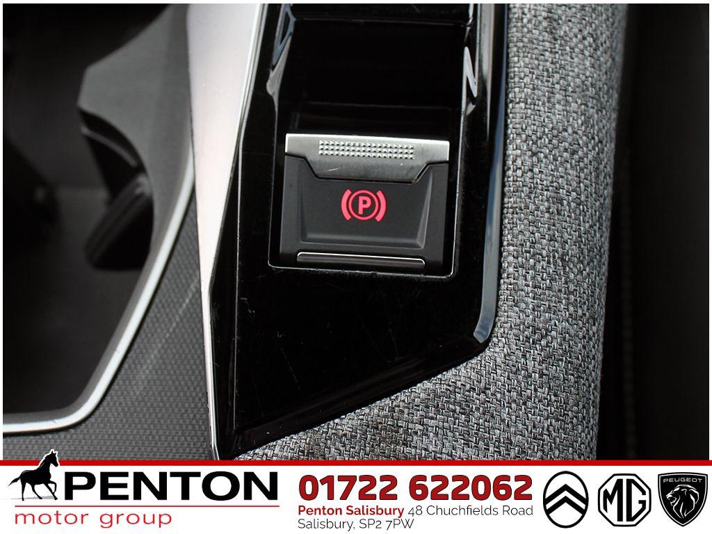 Used Peugeot 3008 2024 for sale - 76994461: Photo 16