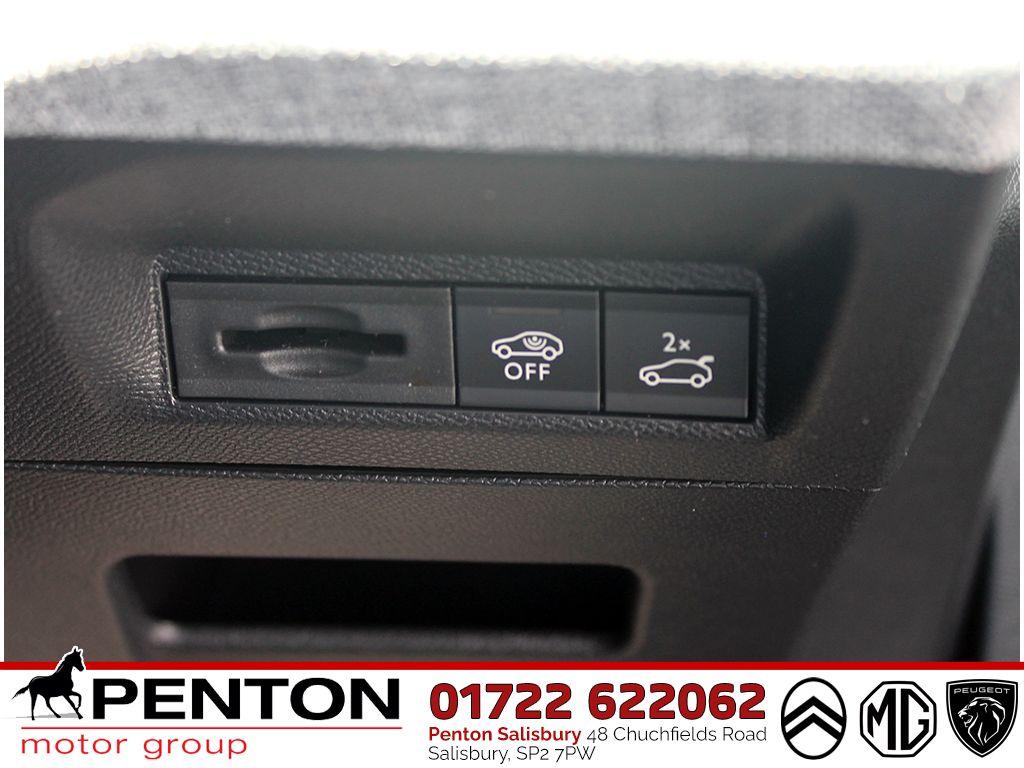 Used Peugeot 3008 2024 for sale - 76994461: Photo 38