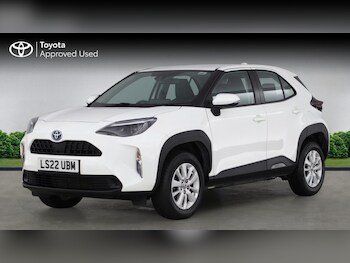 Used Toyota Yaris Cross 2022 for sale - 77636475: Photo