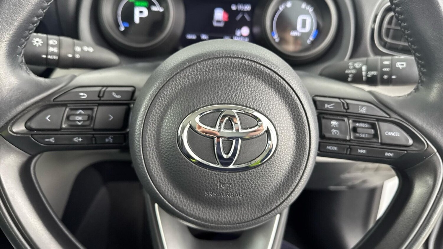 Used Toyota Yaris Cross 2022 for sale - 77636475: Photo 8