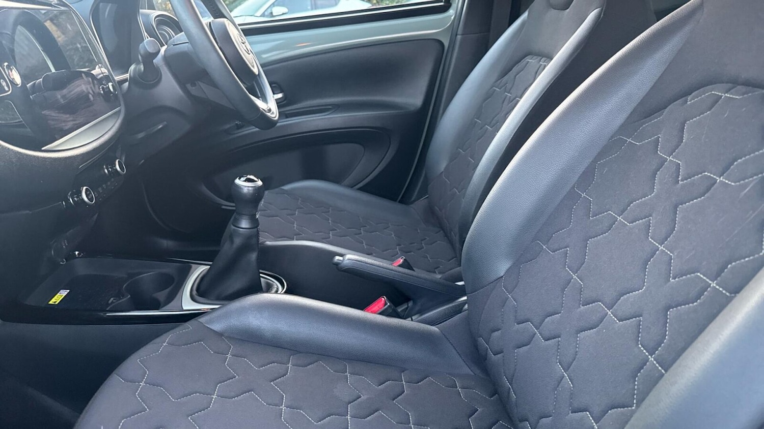 Used Toyota Aygo X 2024 for sale - 77013346: Photo 10