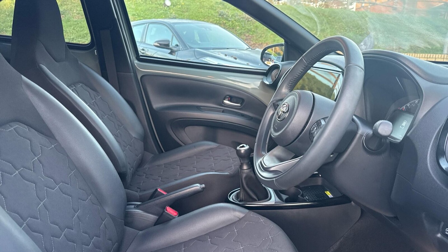 Used Toyota Aygo X 2024 for sale - 77013346: Photo 11