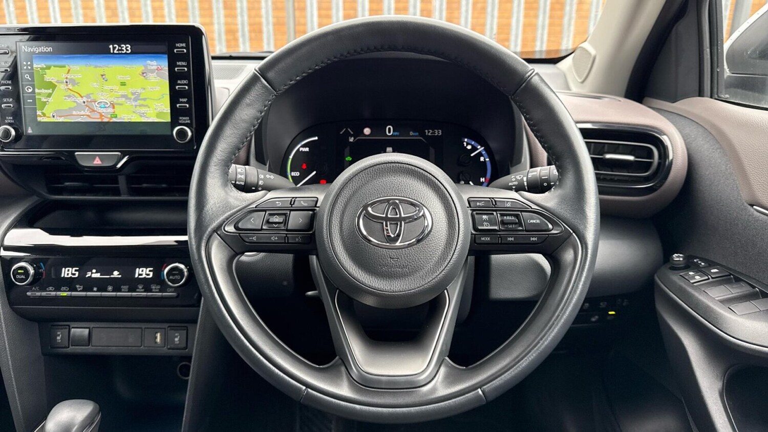 Used Toyota Yaris Cross 2022 for sale - 76675383: Photo 7