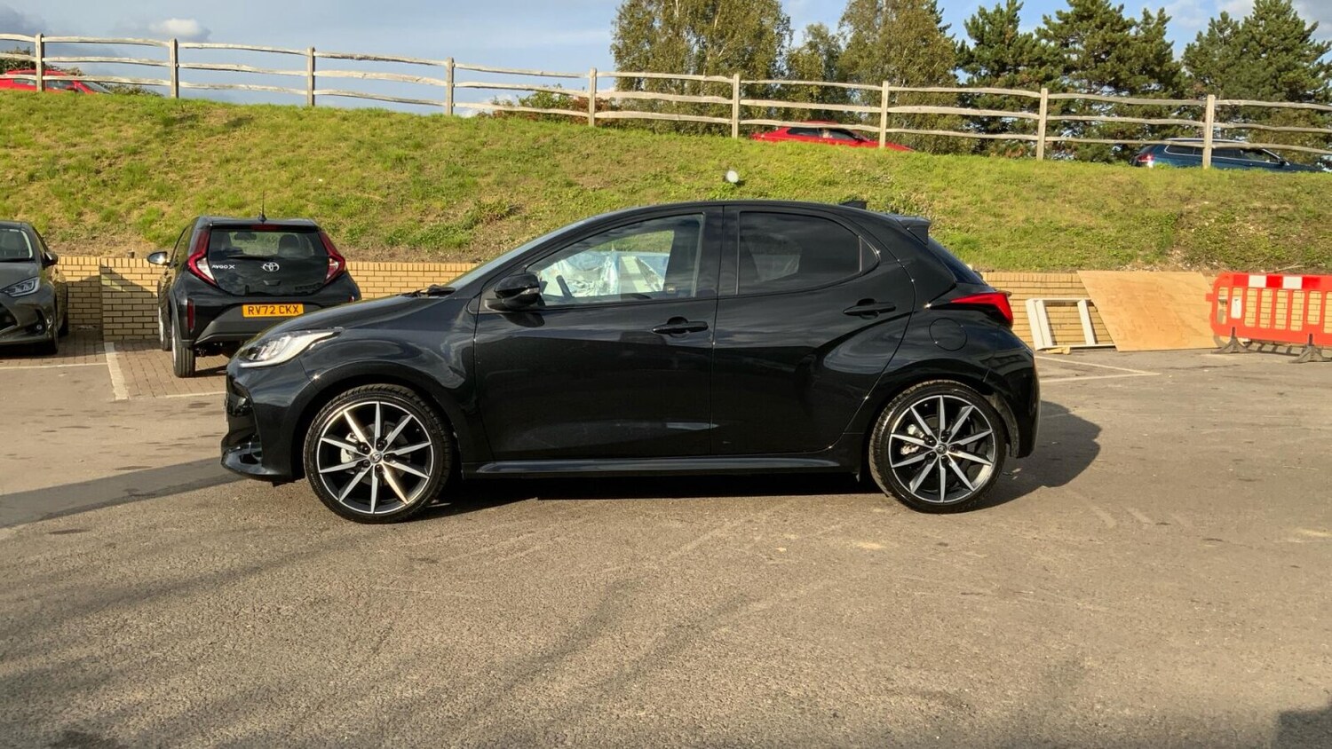 Used Toyota Yaris 2025 for sale - 76679183: Photo 17