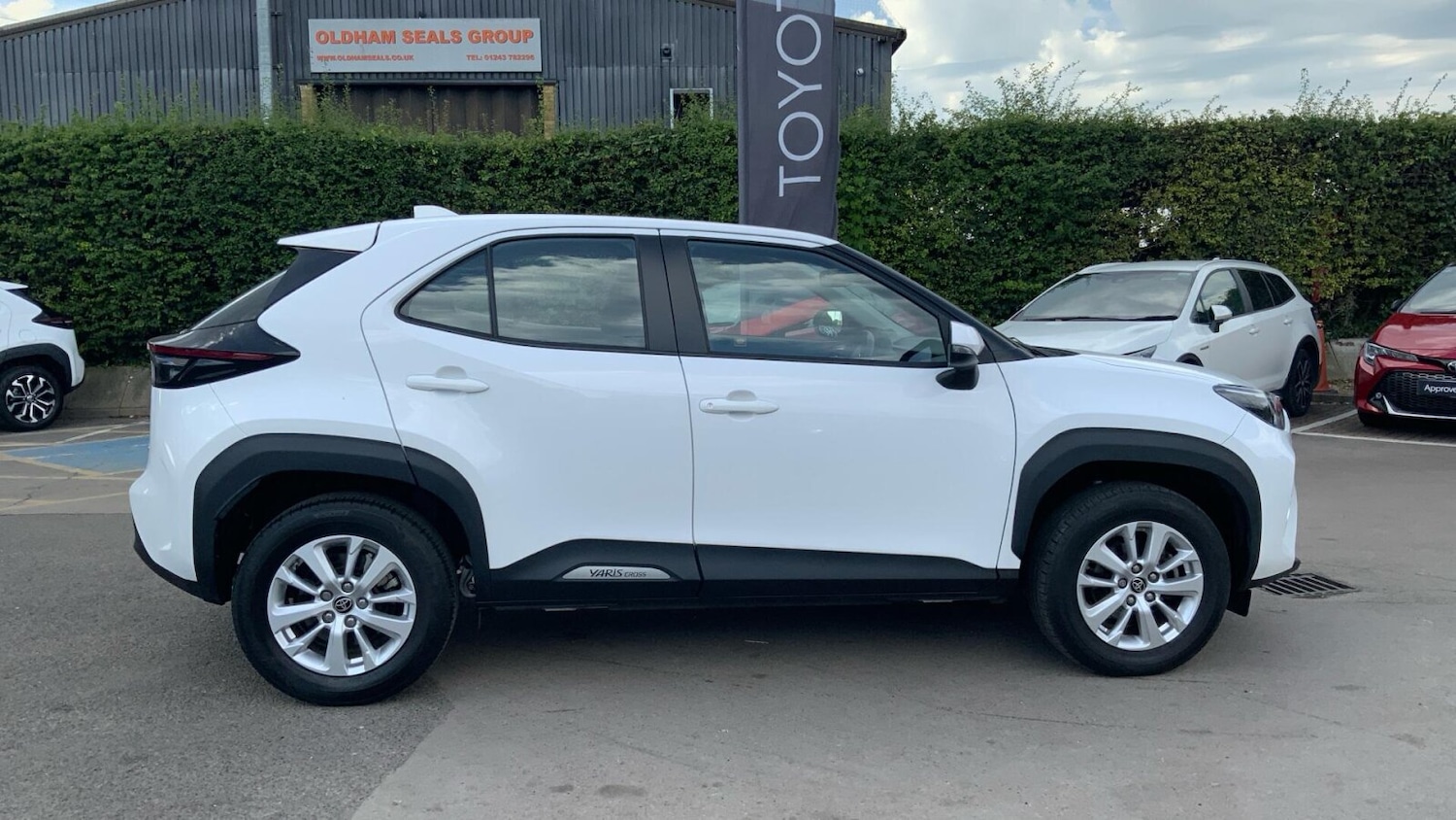 Used Toyota Yaris Cross 2022 for sale - 76674018: Photo 8