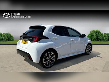 Used Toyota Yaris 2021 for sale - 78488206: Photo