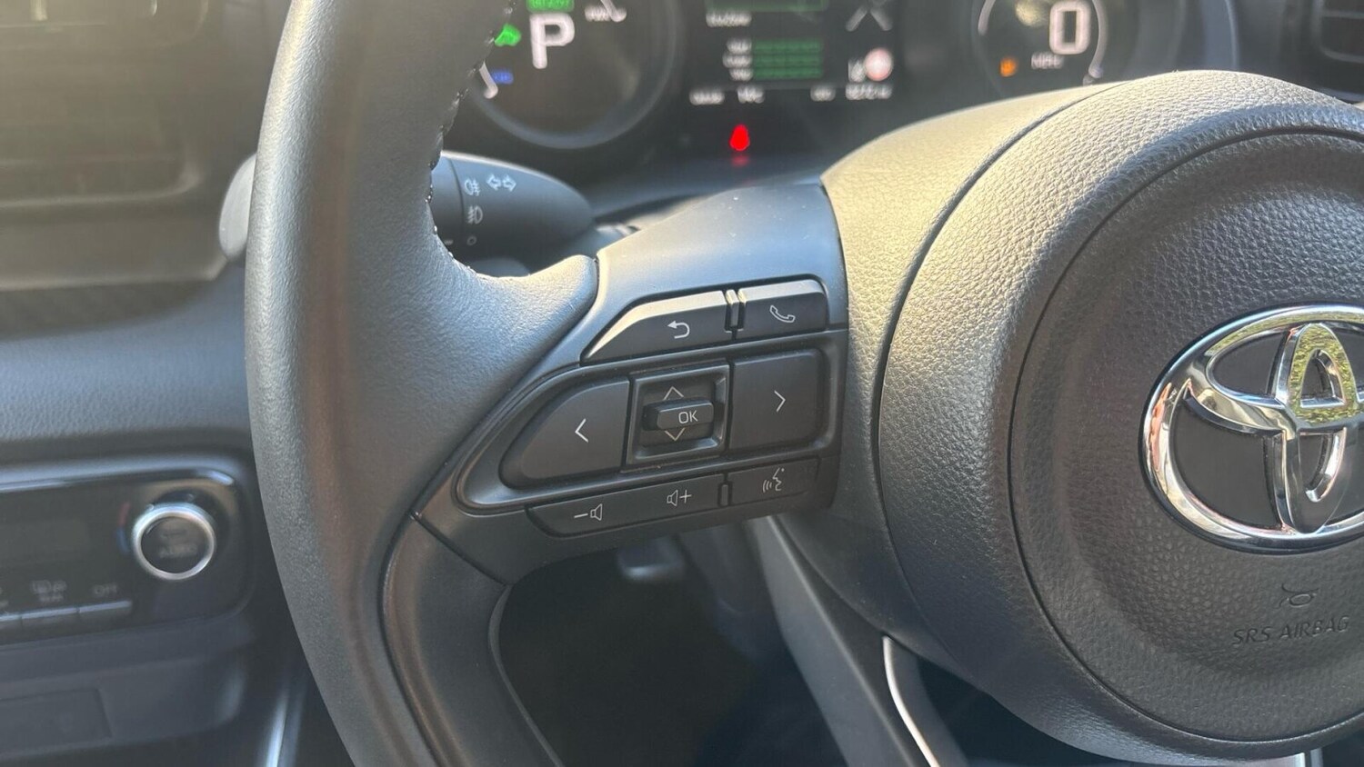 Used Toyota Yaris 2024 for sale - 77462622: Photo 25