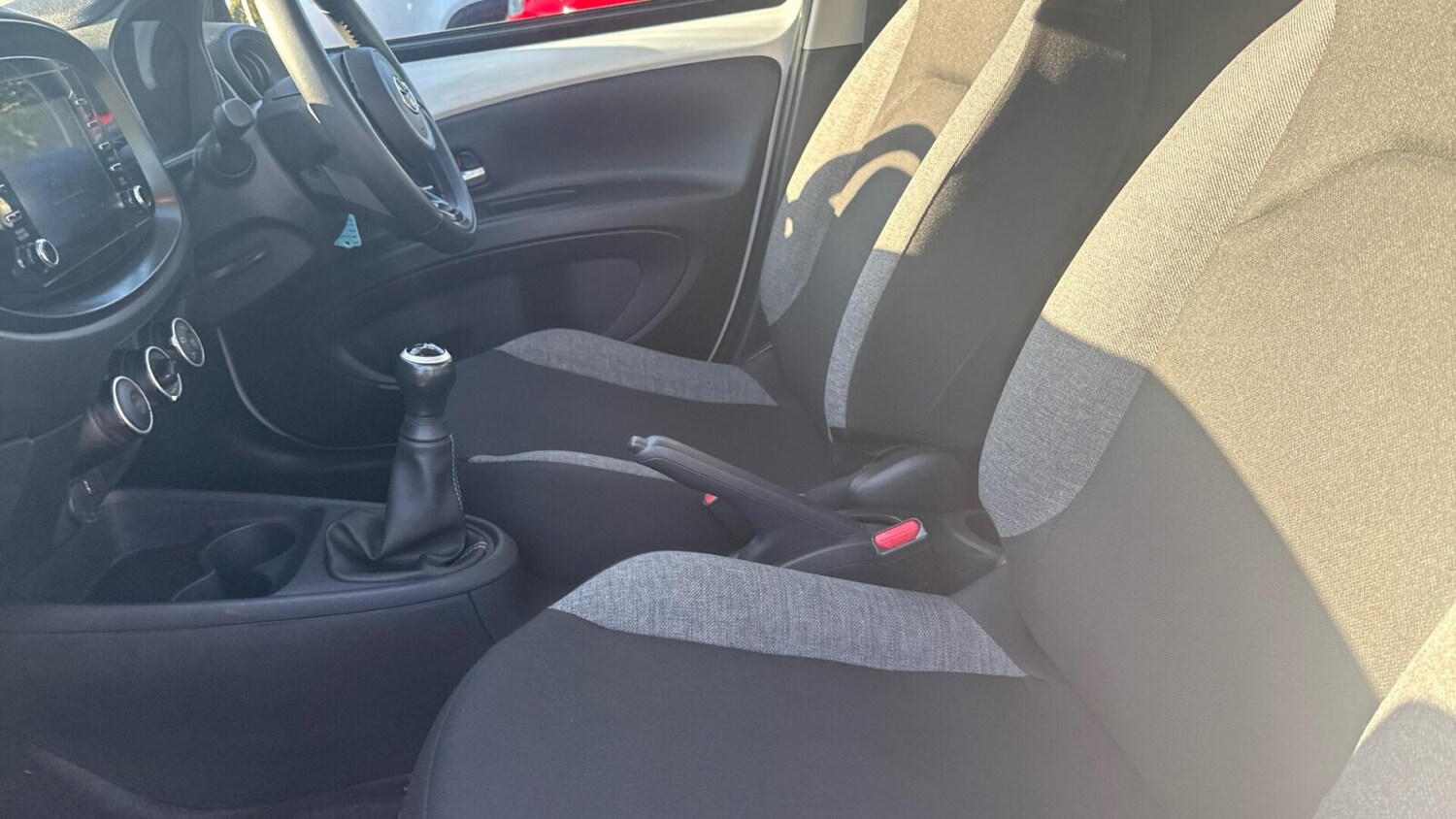 Used Toyota Aygo X 2023 for sale - 76676954: Photo 17