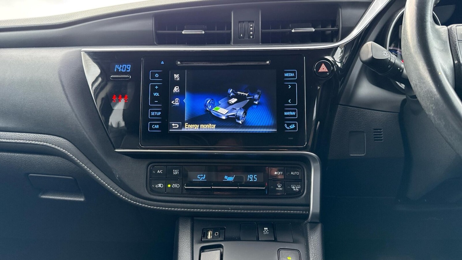 Used Toyota Auris 2017 for sale - 76673556: Photo 8