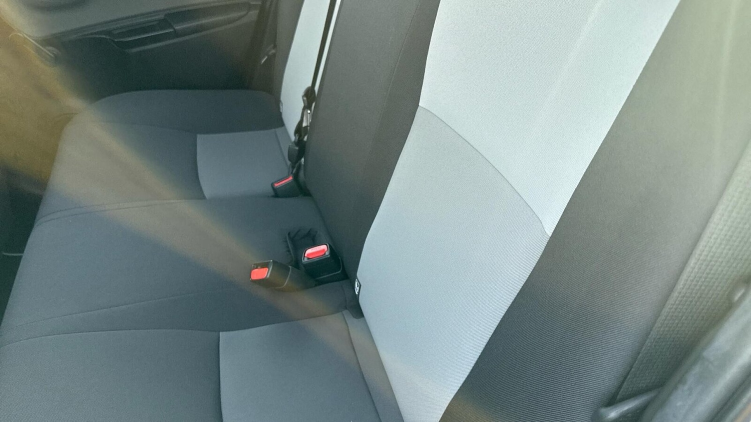 Used Toyota Yaris 2017 for sale - 76673469: Photo 13