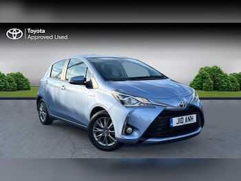 Used Toyota Yaris 2017 for sale - 76673469: Photo