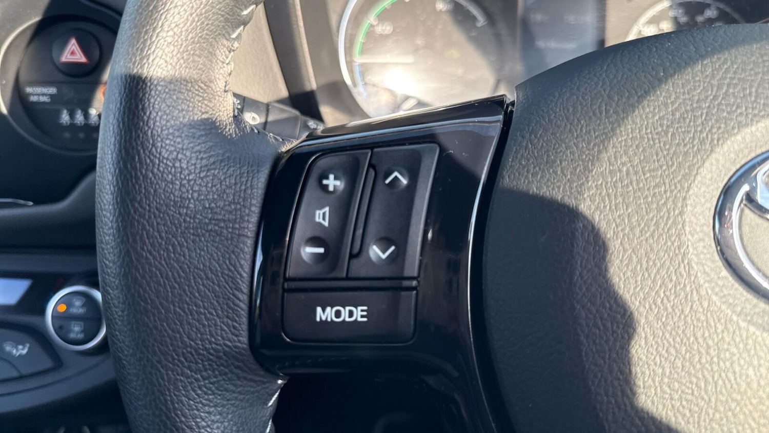 Used Toyota Yaris 2017 for sale - 76673469: Photo 23