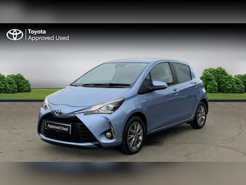 Used Toyota Yaris 2017 for sale - 76673469: Photo