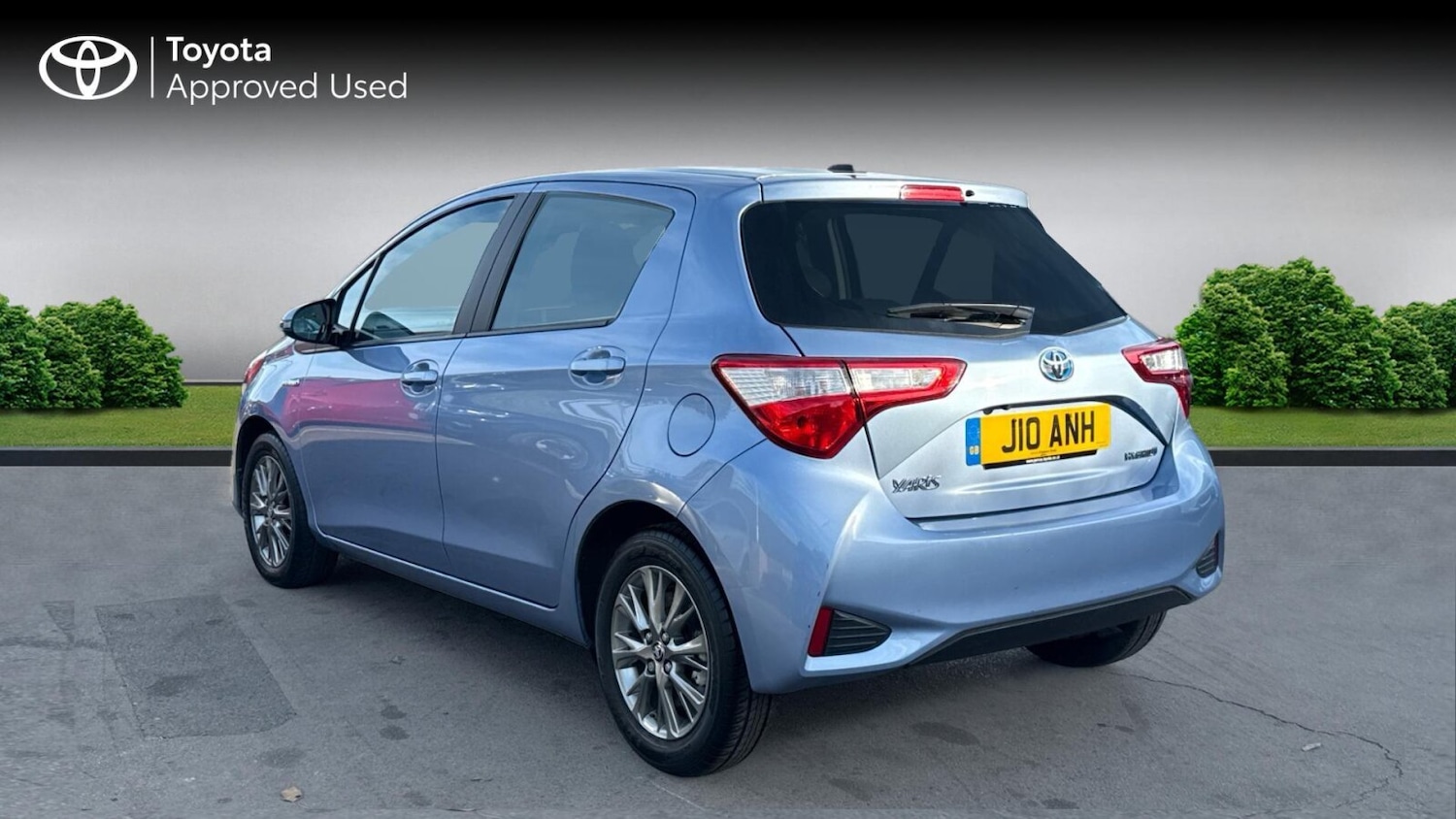 Used Toyota Yaris 2017 for sale - 76673469: Photo 4