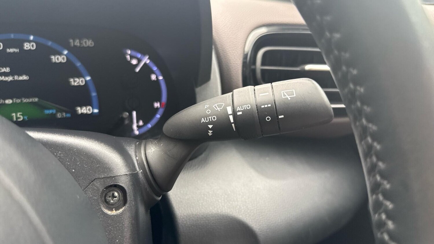 Used Toyota Yaris Cross 2022 for sale - 76675410: Photo 25