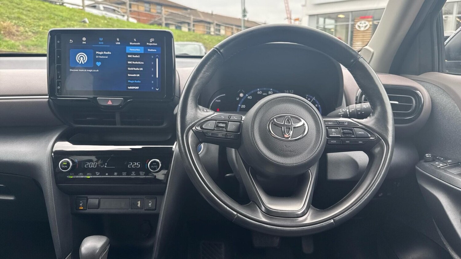 Used Toyota Yaris Cross 2022 for sale - 76675410: Photo 6