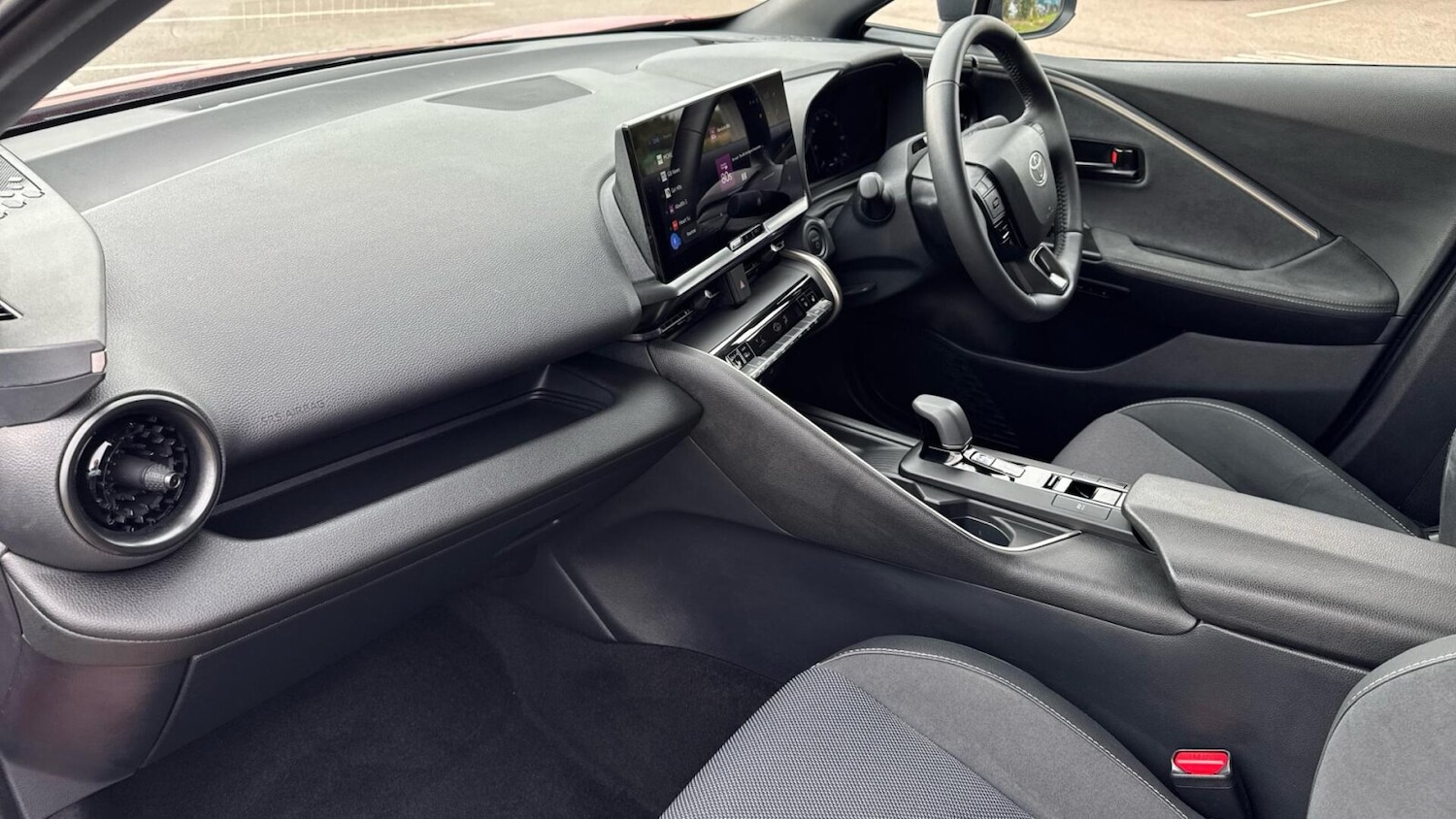 Used Toyota C-HR 2025 for sale - 78084701: Photo 10