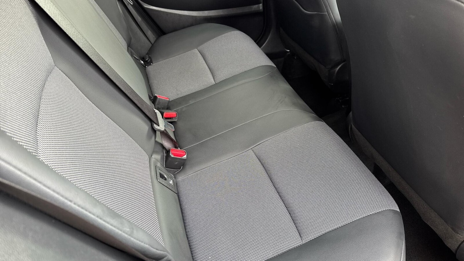 Used Toyota C-HR 2025 for sale - 78084701: Photo 13