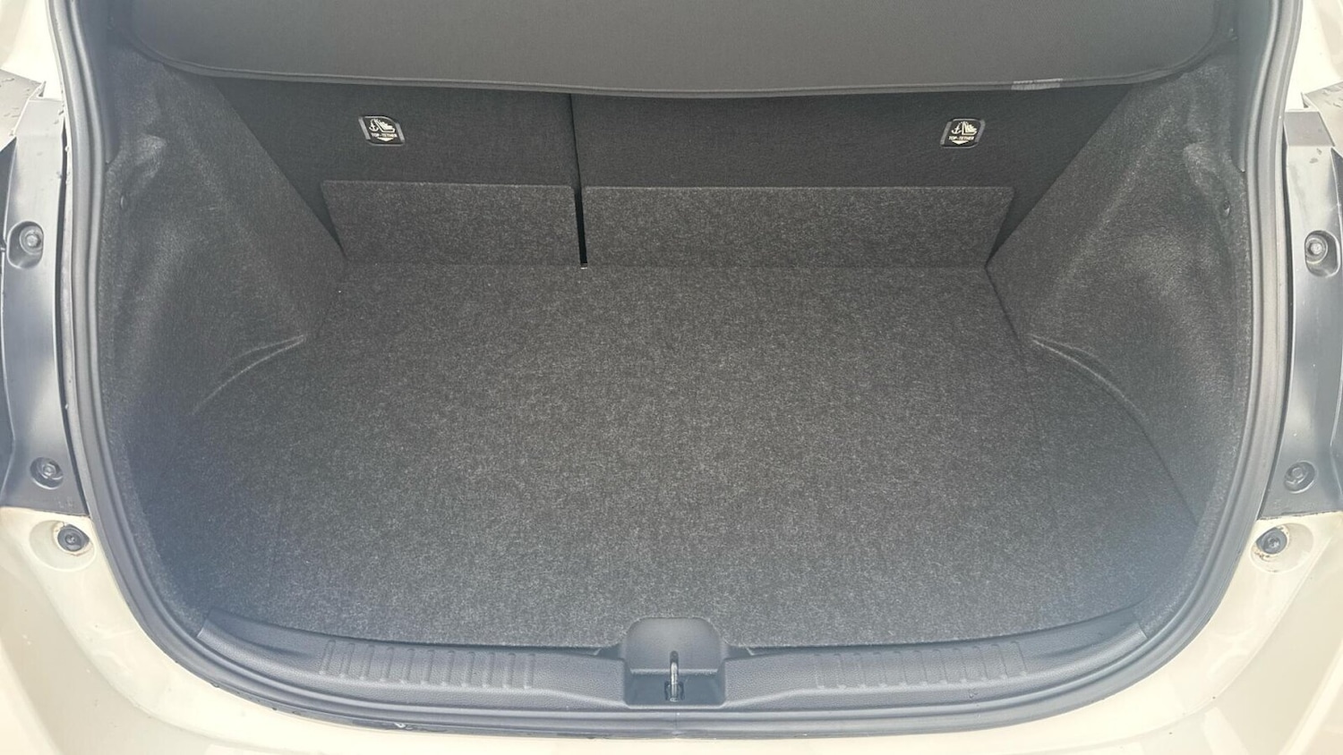 Used Toyota Yaris 2021 for sale - 77500991: Photo 14