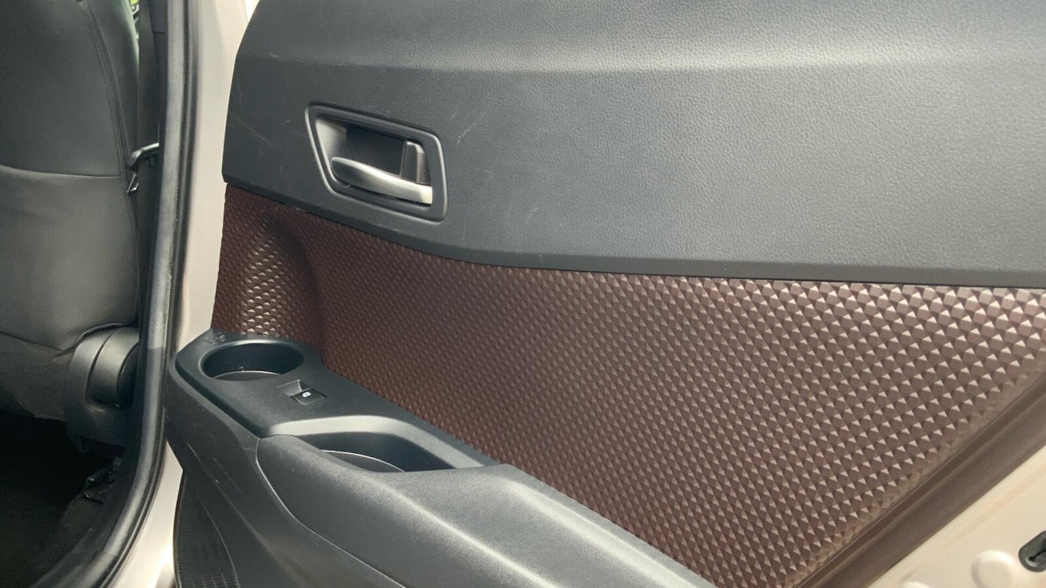 Used Toyota C-HR 2018 for sale - 77968376: Photo 23