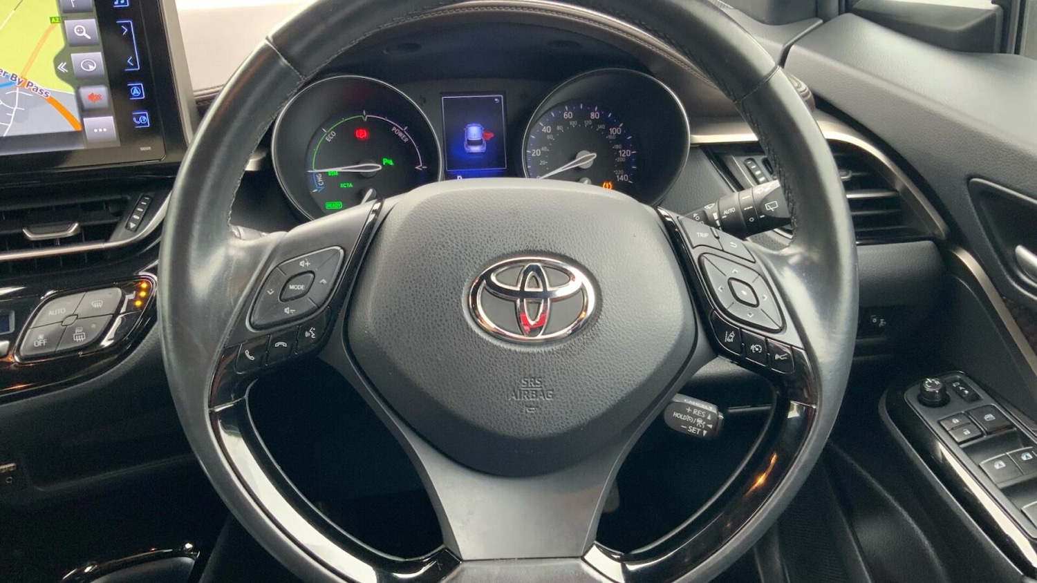 Used Toyota C-HR 2018 for sale - 77968376: Photo 8