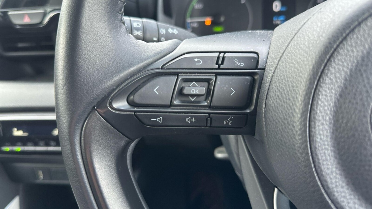 Used Toyota Yaris 2023 for sale - 77980122: Photo 19