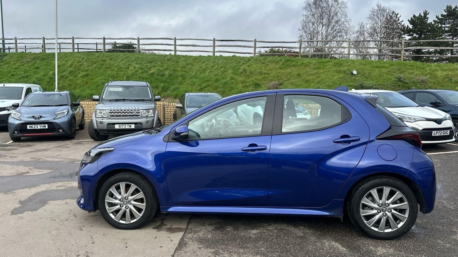 Used Toyota Yaris 2023 for sale - 77980122: Photo 6