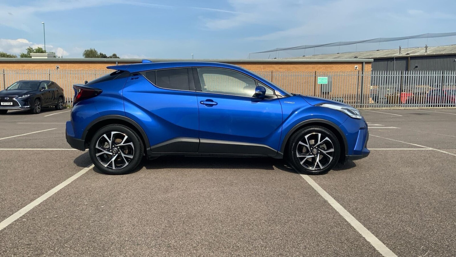 Used Toyota C-HR 2022 for sale - 77132830: Photo 16