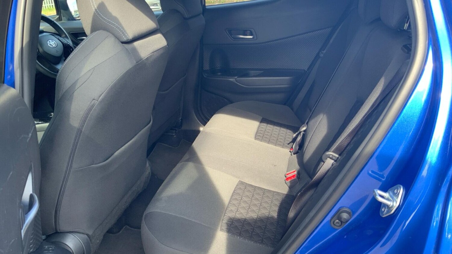 Used Toyota C-HR 2022 for sale - 77493271: Photo 13