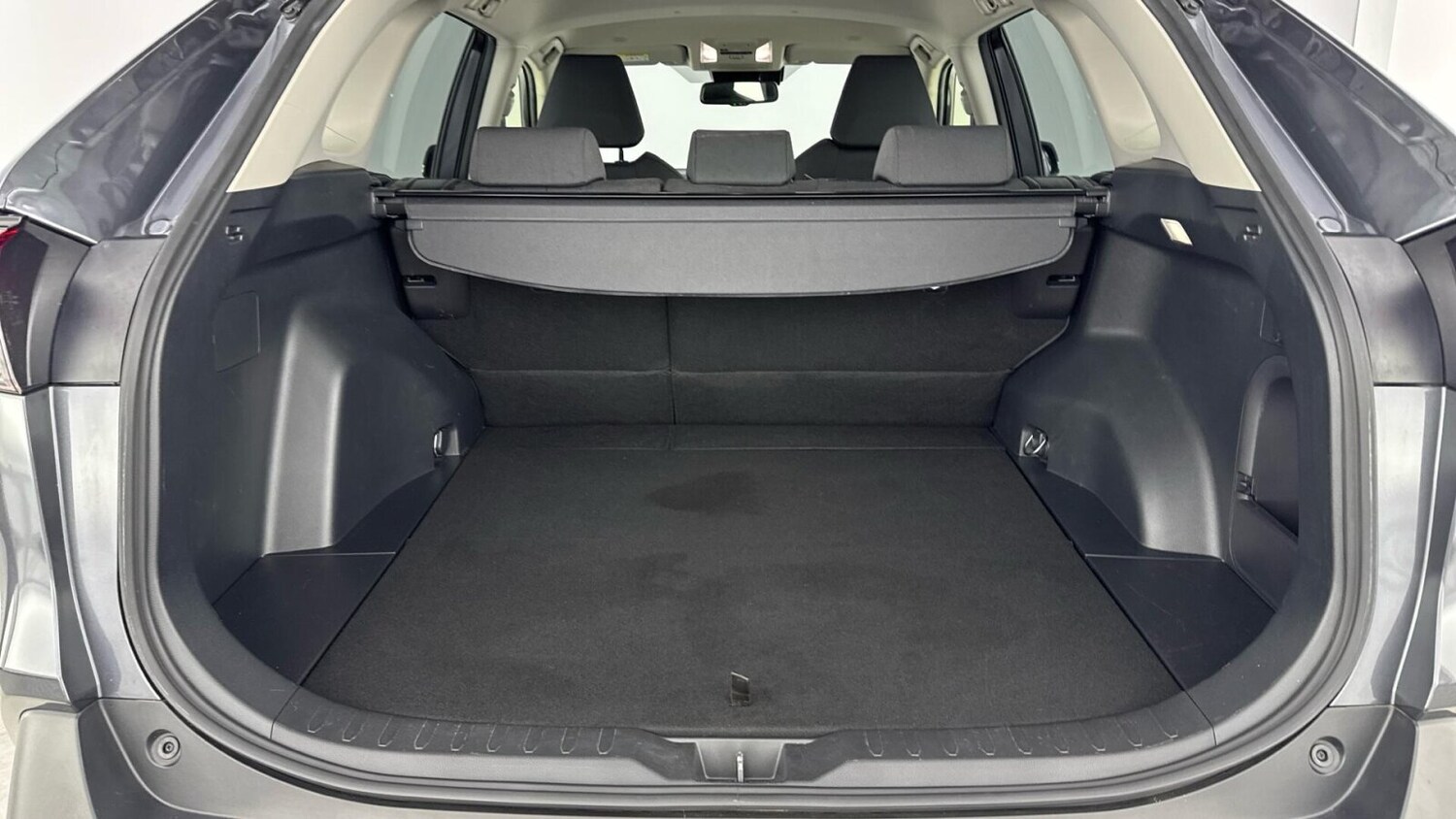 Used Toyota RAV4 2023 for sale - 76676973: Photo 14