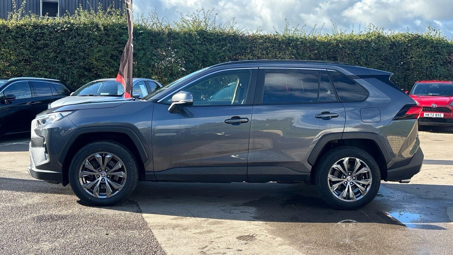 Used Toyota RAV4 2023 for sale - 76676973: Photo 24