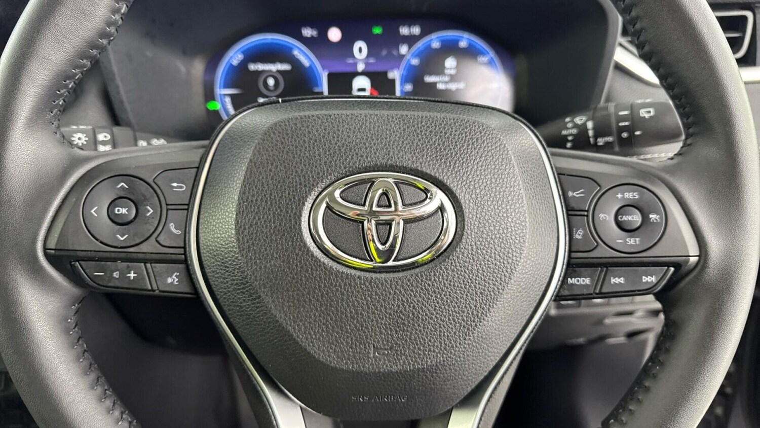 Used Toyota RAV4 2023 for sale - 76676973: Photo 8