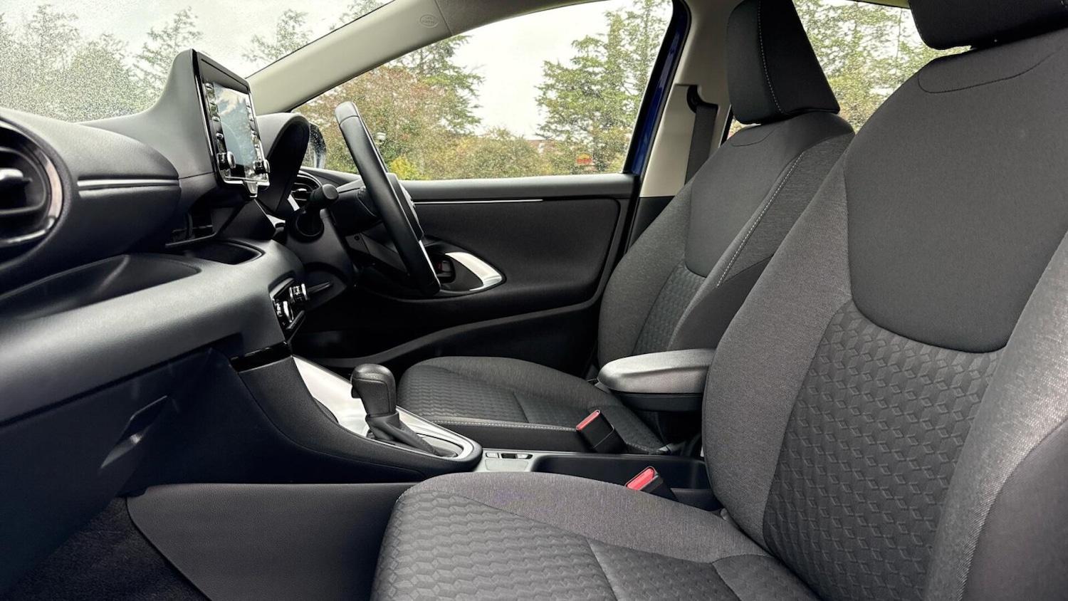 Used Toyota Yaris 2023 for sale - 76675823: Photo 11