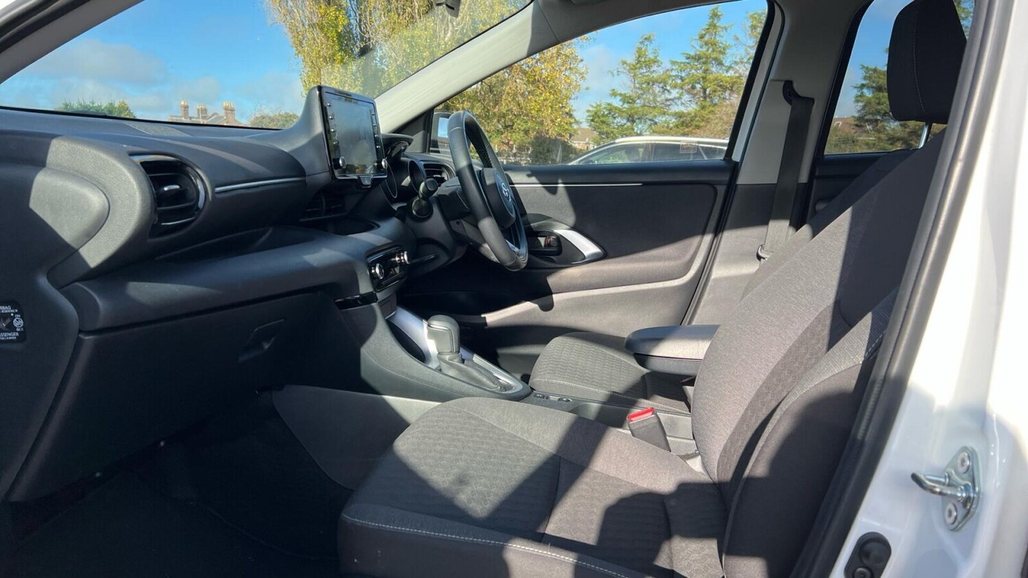 Used Toyota Yaris 2022 for sale - 76674985: Photo 10