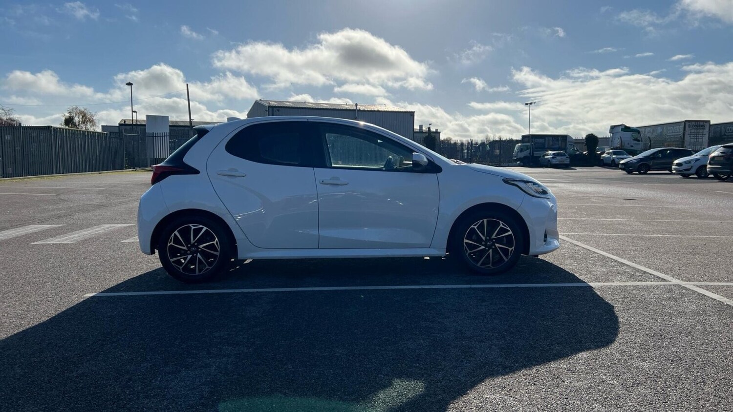 Used Toyota Yaris 2022 for sale - 76674985: Photo 16