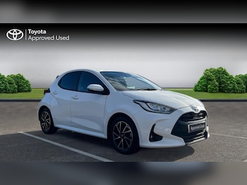 Used Toyota Yaris 2022 for sale - 76674985: Photo